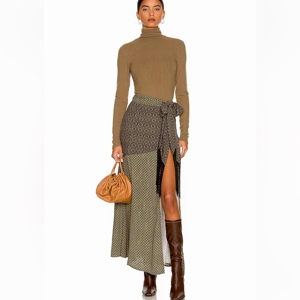 House of Harlow 1960 x REVOLVE Giorgia Skirt in Olive